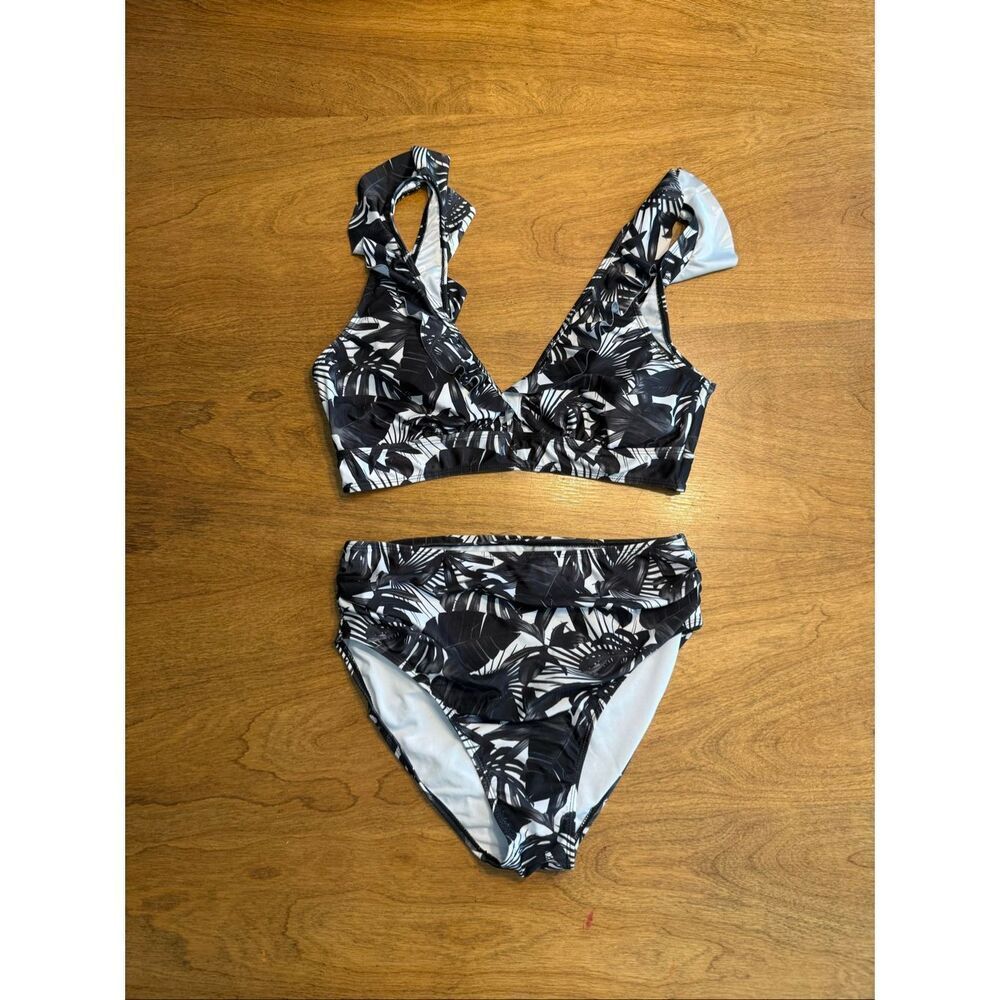 Catherine Malandrino Women’s 2-Piece Ruffled Floral Bikini Set Black White Large